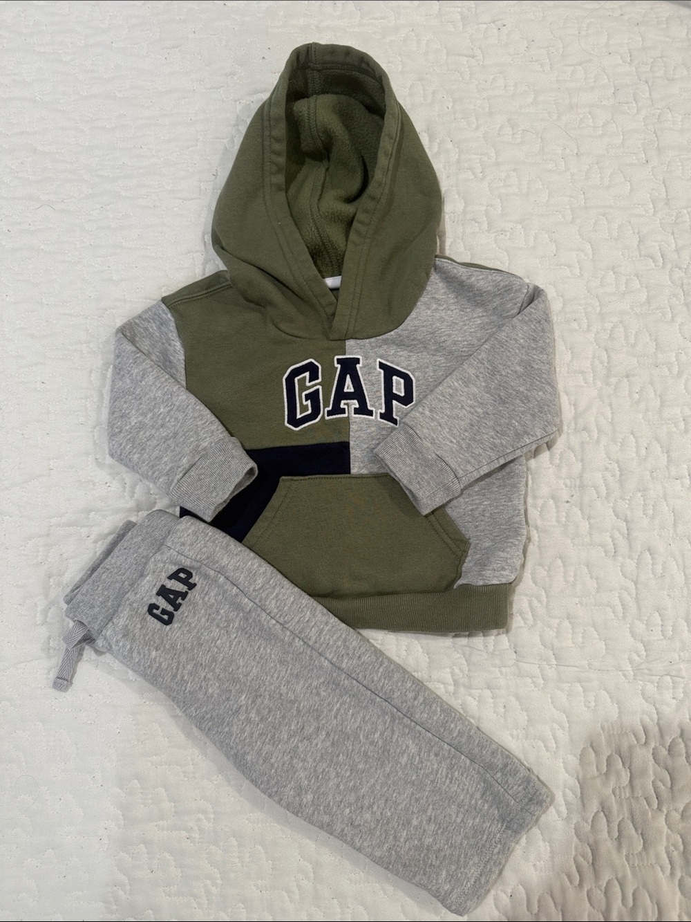 GAP Olive Green Blue and Gray Color Block Hoodie Jogger Set